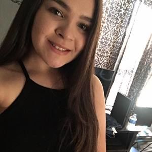 Meet your Posher, Elvira j